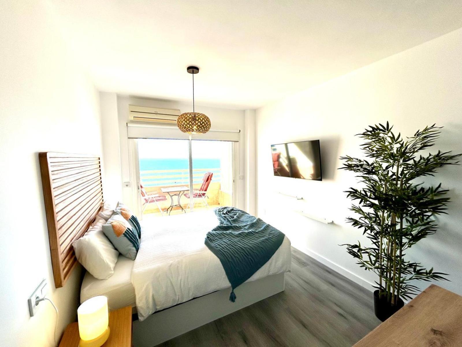 Stella Maris - Amazing Frontal Sea Views With Pool & Terrace By 10Tosea Apartment Fuengirola Exterior photo