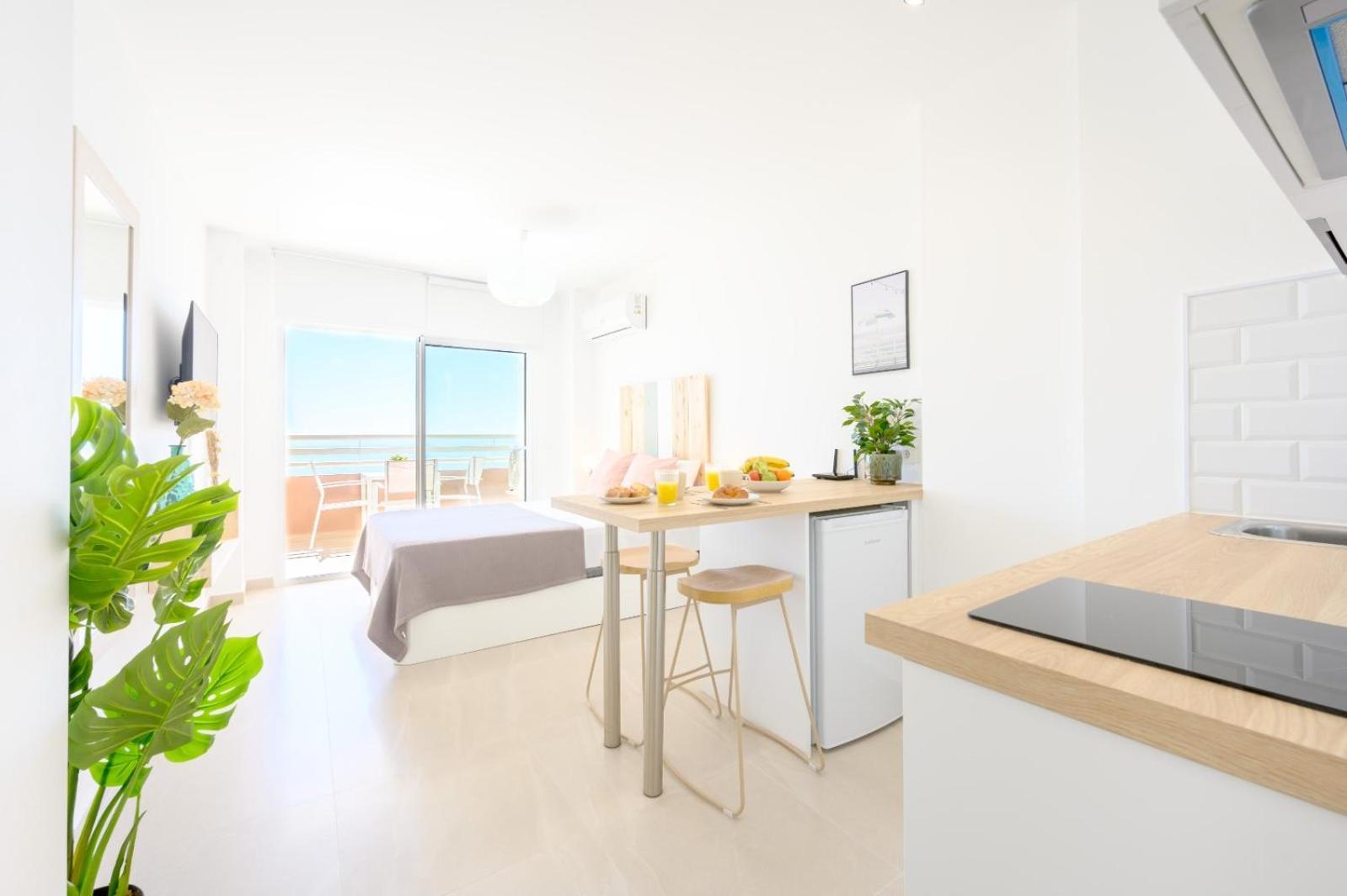 Stella Maris - Amazing Frontal Sea Views With Pool & Terrace By 10Tosea Apartment Fuengirola Exterior photo
